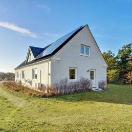 Apartment Werna - 800m from the sea by Interhome