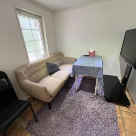 2 bedrooms and kitchen-mini Villa, hotel u gradu Vesteros