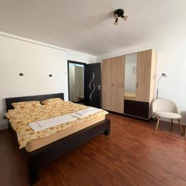 Comodo Studio, hotel in Turda
