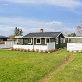 Holiday Home Bjarni - 175m from the sea by Interhome, hotell sihtkohas Malling
