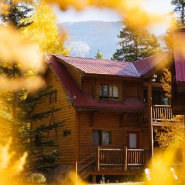 Baker Creek By Basecamp, hotel in Lake Louise