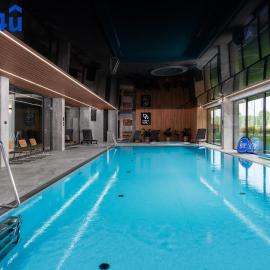 Blue Lake z basenem i SPA by Rent4You, hotel di Opolznevoye