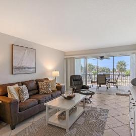 Crescent Royale Condominiums 209