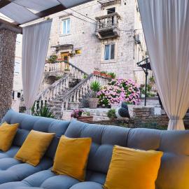 Guest House Exalto