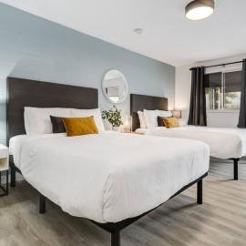 Gateway Suites Private Double room Near Canmore and Banff โรงแรมในแคนมอร์
