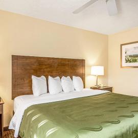 Quality Inn Burkeville Hwy 360 & 460, hotel em Burkeville