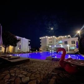 Riverside Apartments