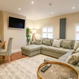 Ashbourne Luxury Suites, hotel in Ashbourne