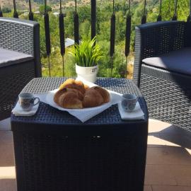 House Calamigna、Ventimiglia di Siciliaのホテル