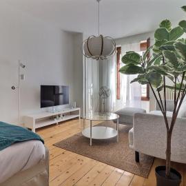P&R, 2 room, cosy, heart of Eaux-Vives