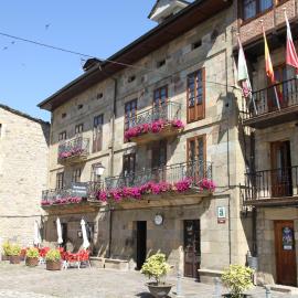 Posada Casa de Don Guzmán, hotelli kohteessa Vega de Pas