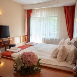Hotel Marami