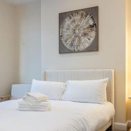Windmill House- Close To Motorway & CO-OP Live