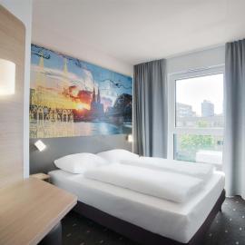 B&B Hotel Köln-City, hotel em Colônia