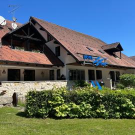 Hotel Zum Forst, hotel u gradu 'Kranzberg'