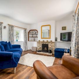 Pass the Keys Cotswold Country Style Living Chipping Norton