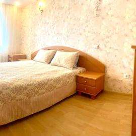 Apartment near the center Затишна квартира в центрі