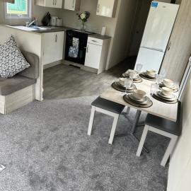 Billing Aquadrome holiday park - sleeps up to 7, hotel in Great Billing