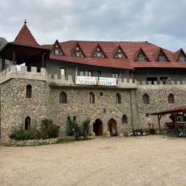 Castel Templul Cavalerilor, ξενοδοχείο σε Vălişoara