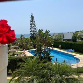 Precioso apartamento cerca de Marbella con vistas y playa, hotel v destinaci Cabopino
