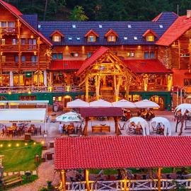 Conacul Radacinilor, hotel di Petroşani