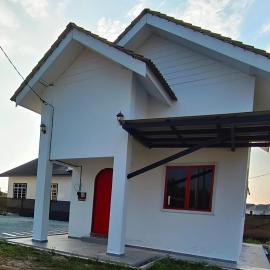 De'5 Tiny House , Besut, hotel i Kampong Kubang Bemban