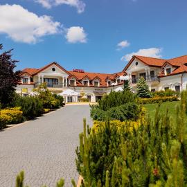 Hotel Restauracja VILLA BOLESTRASZYCE- PRZEMYŚL, ξενοδοχείο σε Przemyśl