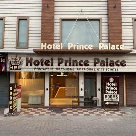Hotel Prince Palace: Patiāla şehrinde bir otel