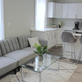 WOW Bright Apt PRIME downtown Walk Everywhere