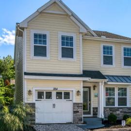 Spacious Dog-Friendly Getaway with Year-Round Pool & Hot Tub