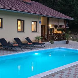 Luxurious Home In Tuhelj With Sauna, hotel a Tuhelj