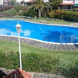 VV Duplex Isla Bonita "by henrypole home", hotel in Los Cancajos