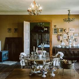 Charming Apartment In A Historic Country Estate