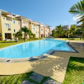 Zephyr House 3BR Pool, Rooftop & Ocean View