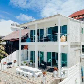 Phaladise Beach Villa at Phala Beach, Ban Chang, hotelli Rayongissa