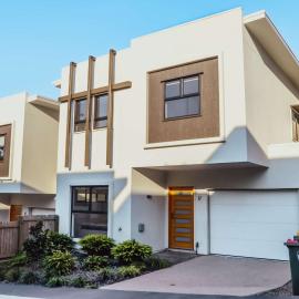 CASSA AURA PLACE - Modern 4BR Homes