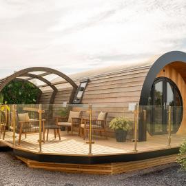 Eira Pod - Luxury Glamping escape - private Hot tub