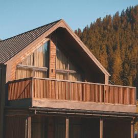 Ambar House, hotel in Krivorovnya