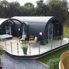Luxury Glamping Tali Pod Escape with Private HotTub