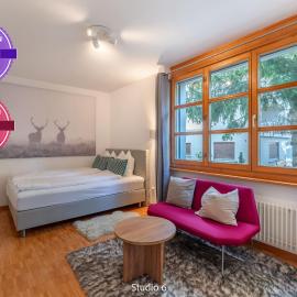 Very Central Lenzerheide Studio with Garage & Smart TV For Relax & Adventure, hotel sa Lenzerheide