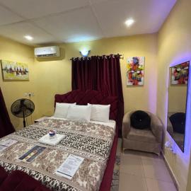 The Republic Guesthouse, hotel em Otta