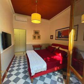 Notes of Florence - Stylish Suite in an Authentic Area