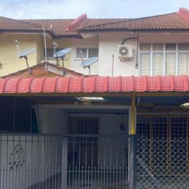 Aisy Homestay 2, hotel in Pengkalan Cepa