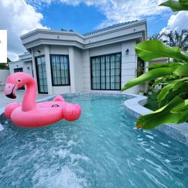 Jmpoolvilla, hotel in Nakhon Si Thammarat