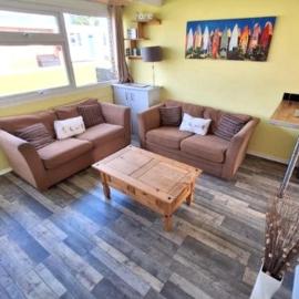 Cosy chalet on California Sands