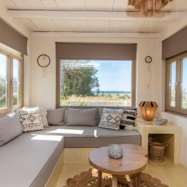 4Twaves beach house - BeachFront in Agios Ioannis
