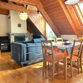 Apartament bonic i amb altell a Esterri by RURAL D'ÀNEU