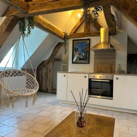 Le Cocon Suspendu: Pont-Audemer şehrinde bir otel