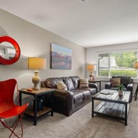 Downtown Cozy Home Base - Purple Sage 7