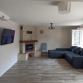 Just like your home, hotel sa Tecuci